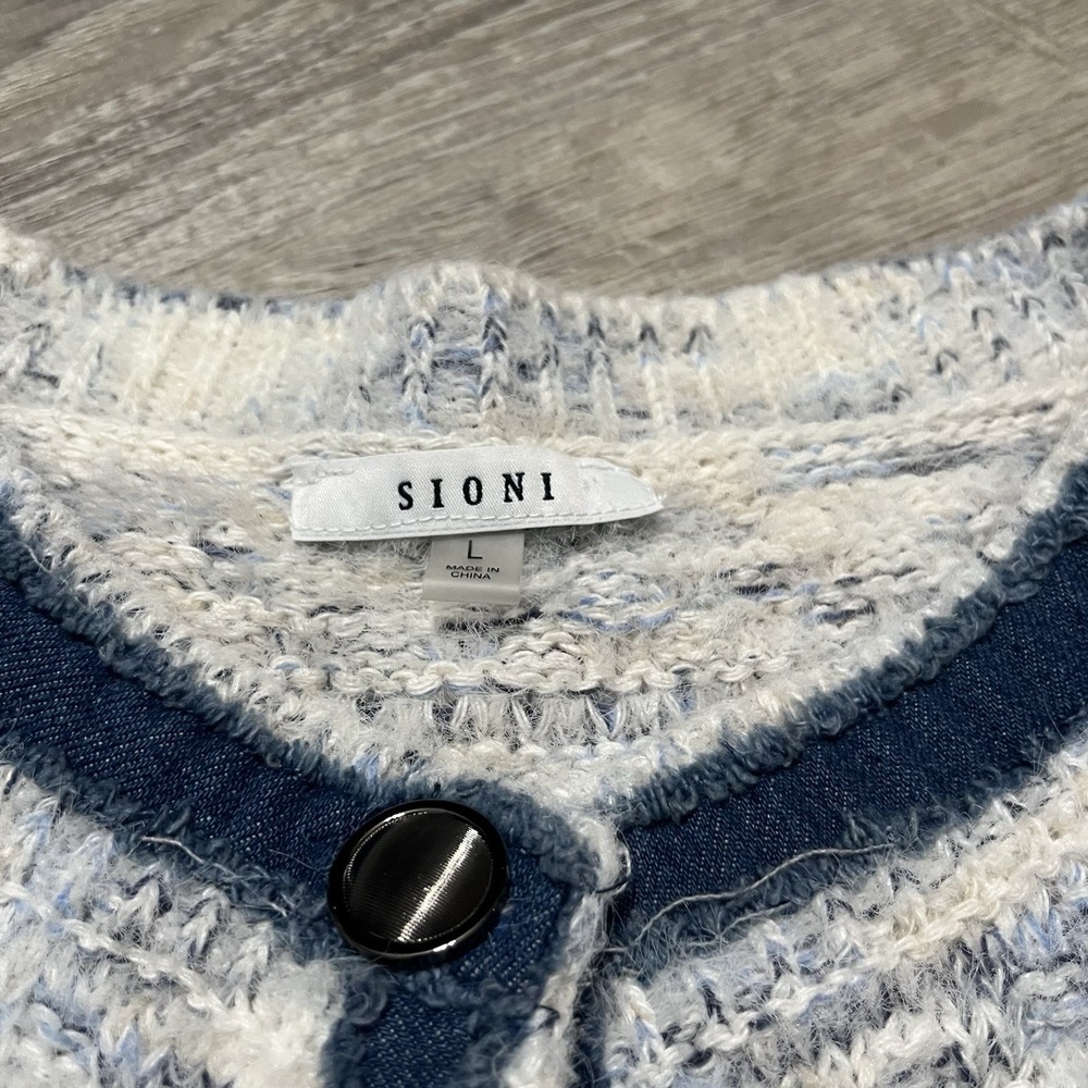 Sioni Sweater‎ Women's Large Blue/Eggshell Button Down Wool Blend Denim Trim - Picture 2 of 5